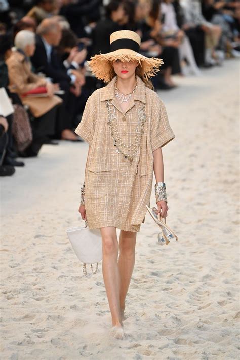 chanel show ss19|chanel fashion.